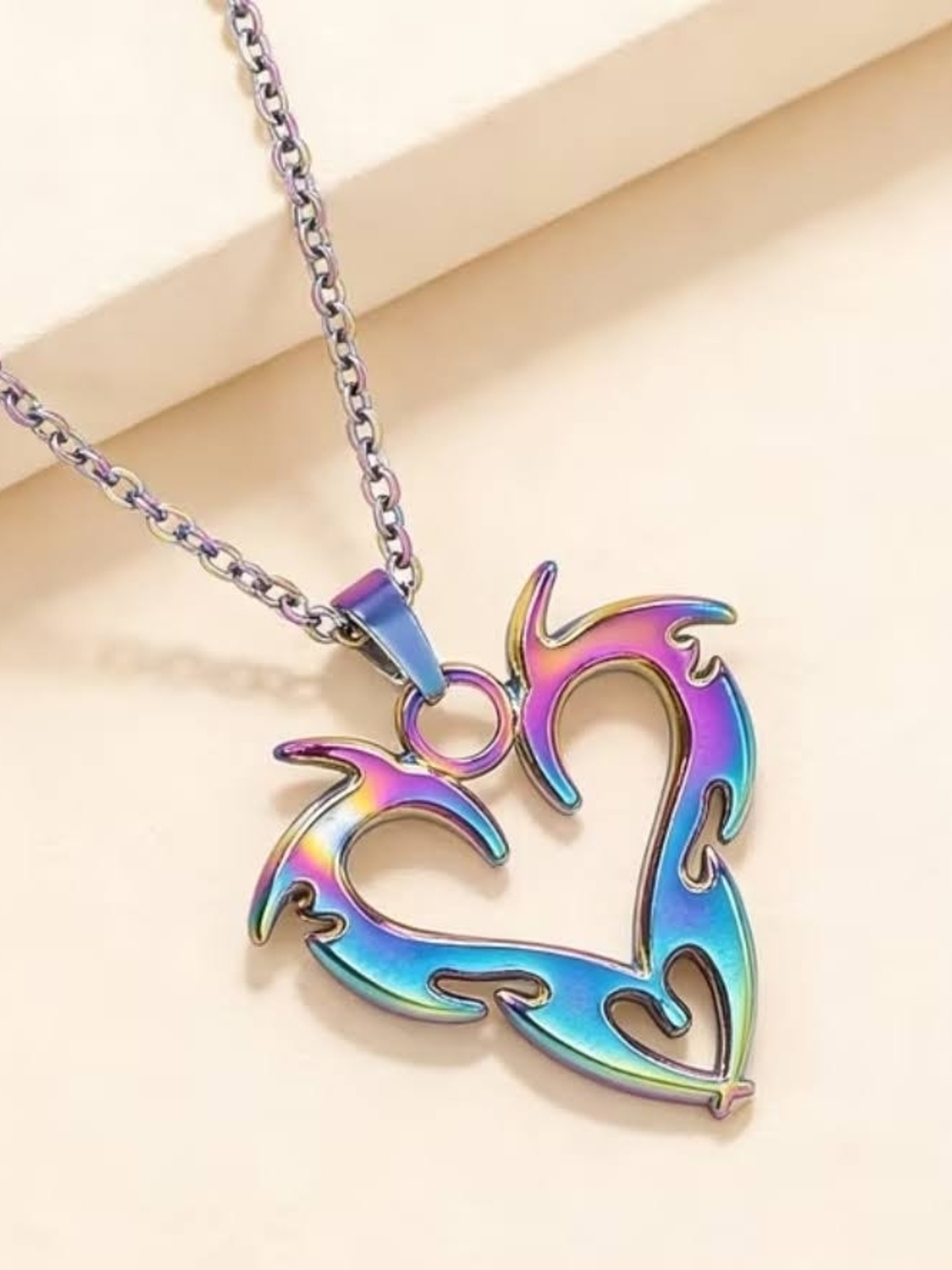 NWOT Iridescent Rainbow Heart Pendant Necklace - Women Jewelry.